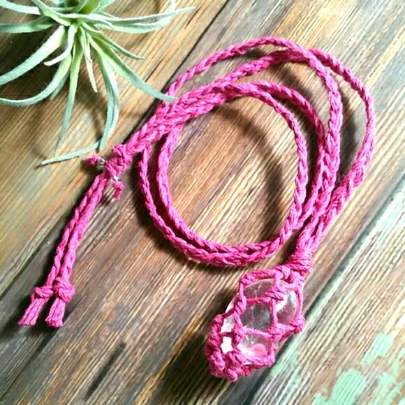 Macrame, Quartz Pink Hemp Necklace Handcrafted - Picture 1 of 13